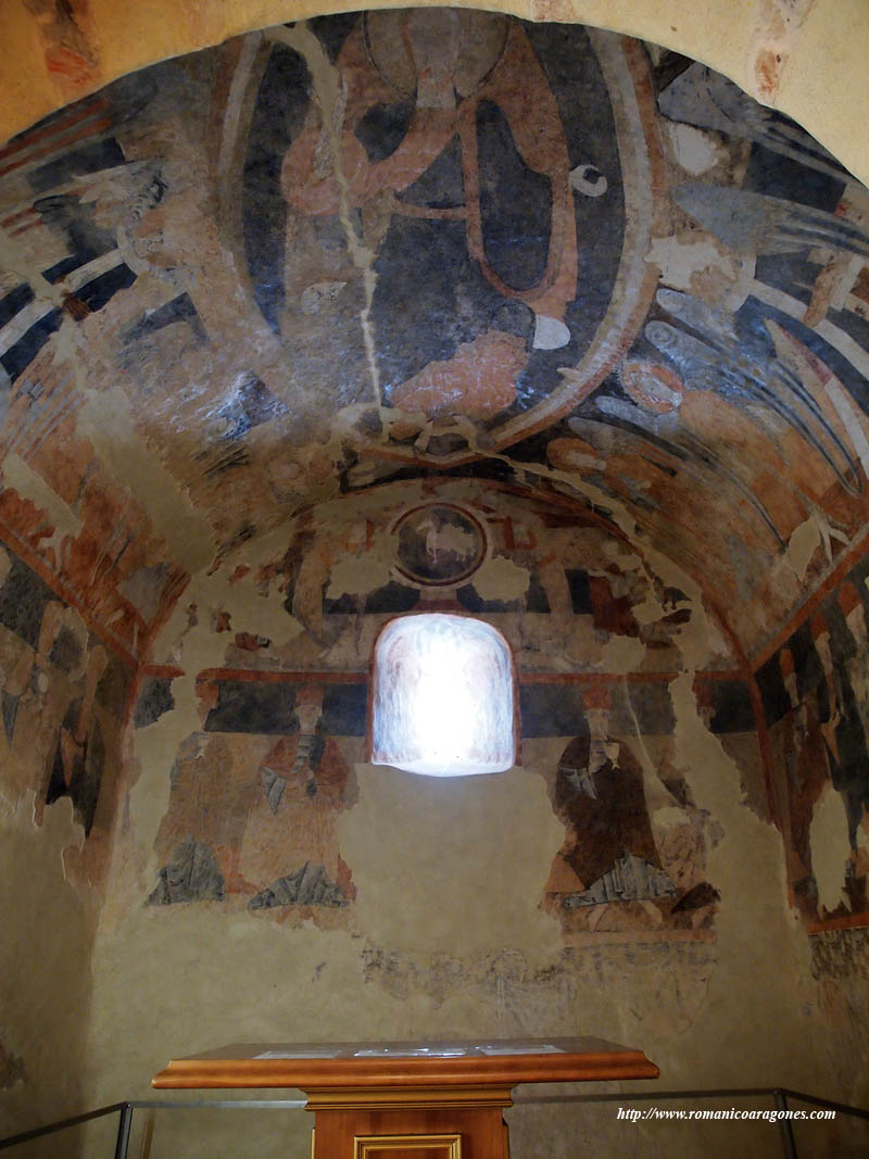 VISTA SUROESTE DEL TEMPLO CON ACCESO AL CORO ALTO